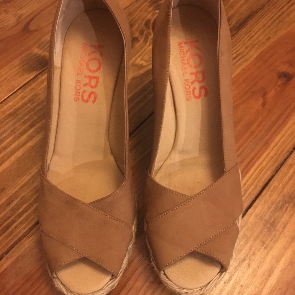 MK wedges !!!! So Cute for Summer !!!